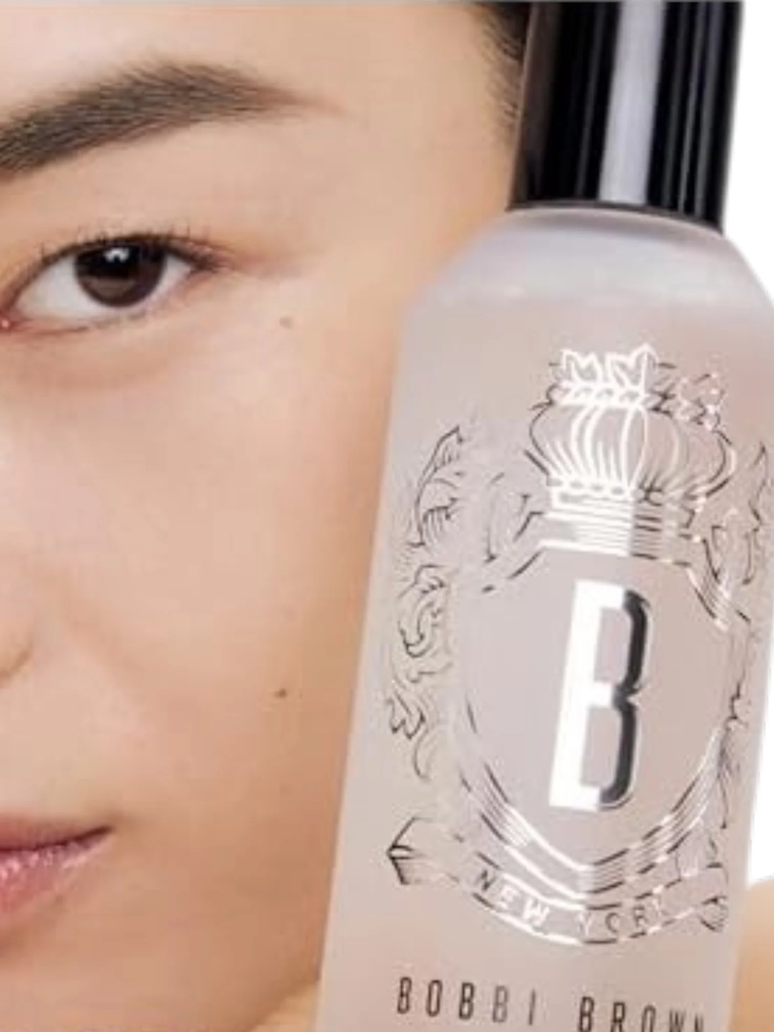 Bobbi Brown Hydrating Face Tonic - Image 3