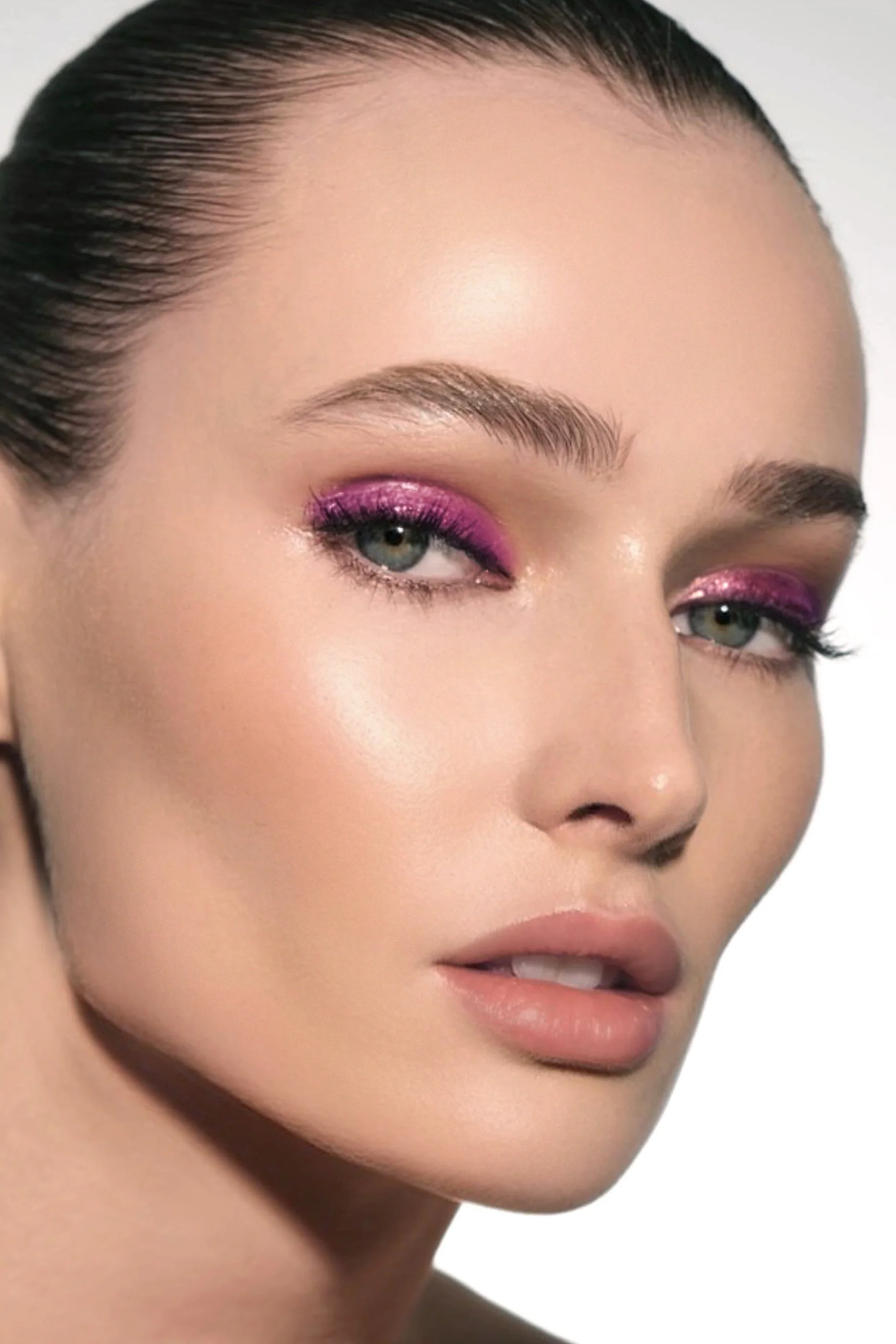 Eye Shadow Quad: Daring Desire - Image 5