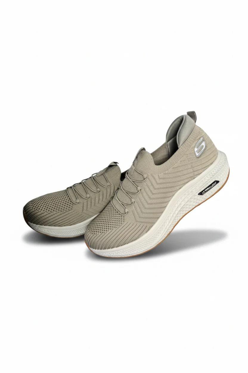 Maklinit Men’s Beige / Beige Sneakers - Image 2