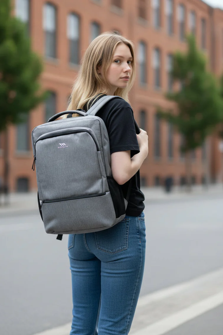 Monza Italy 18-Inch Backpack (KL-0732)