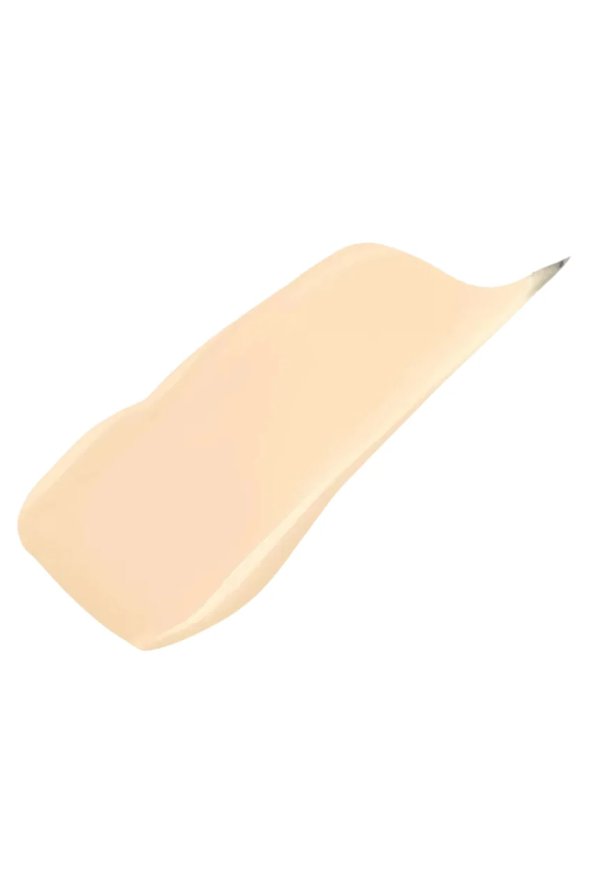 Real Flawless Weightless Perfecting Foundation - Image 14