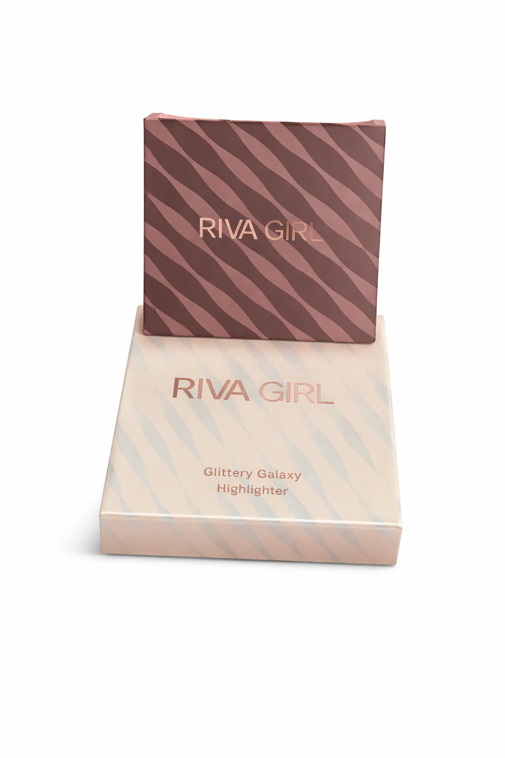 Riva Girl Glittery Galaxy Highlighter - Image 3