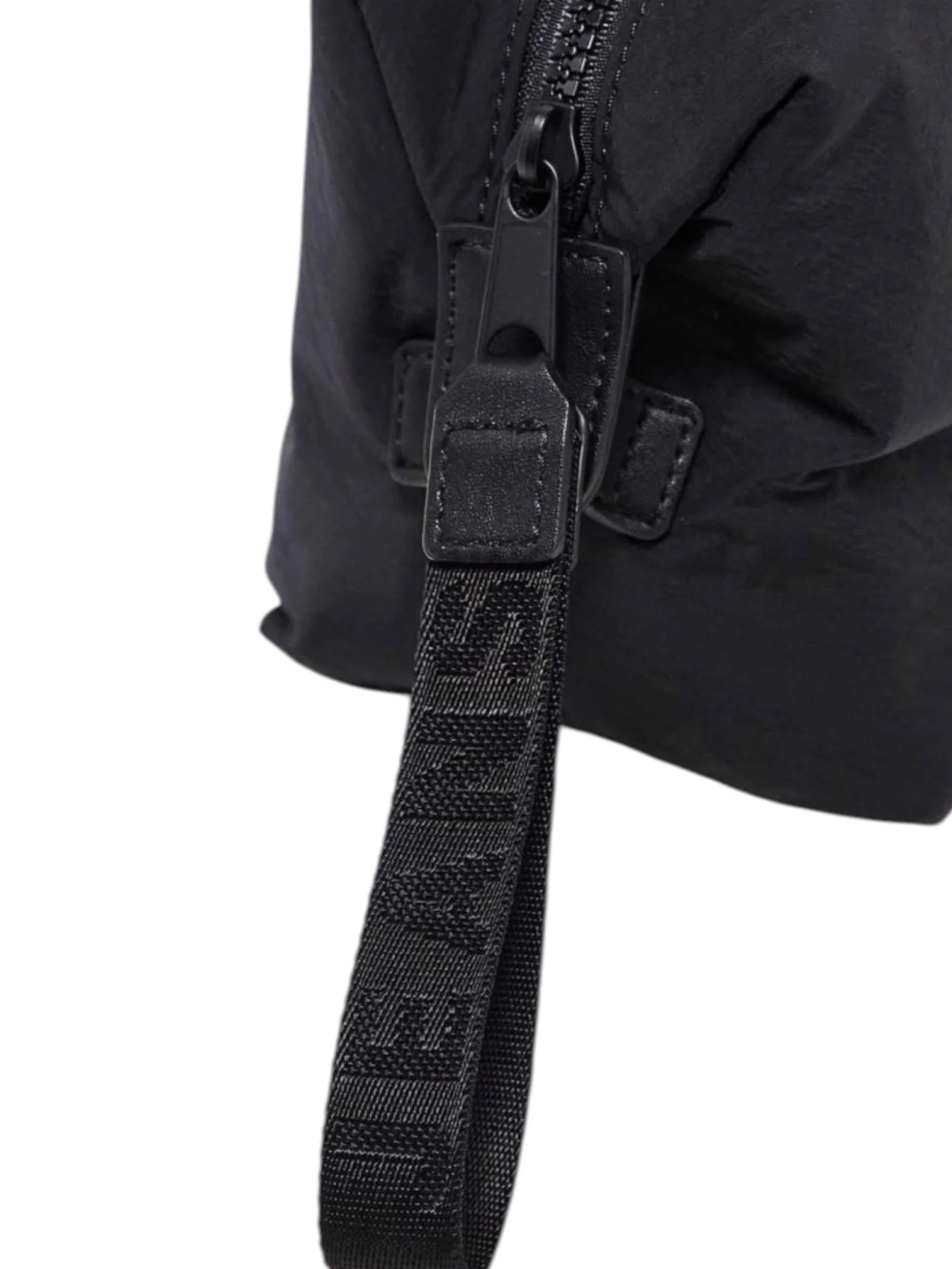 Tommy Jeans Women Casual Black Toiletry Bag – Travel & Everyday - Image 4